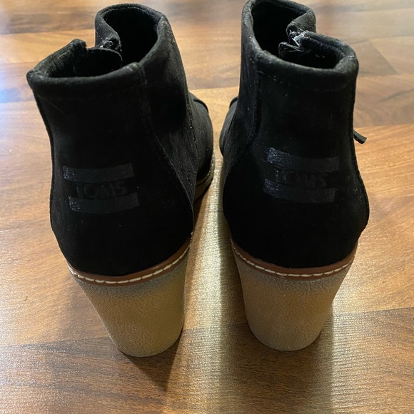 Toms Ankle Booties - Picture 4 of 5